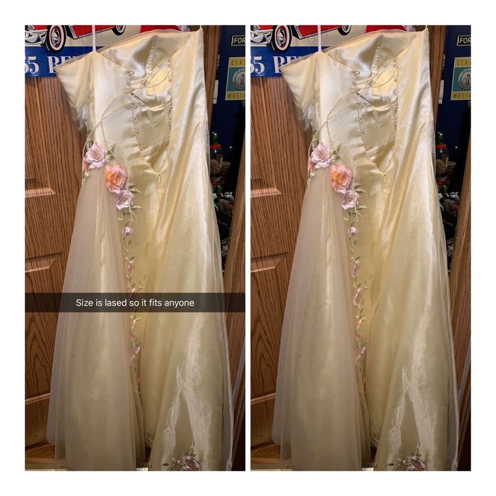 Prom dress